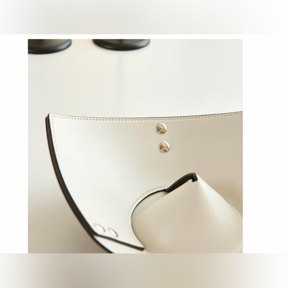 NEW Large White Modern Vegan Leather Bowl Coffee Table Key Bowl Entryway 9.8” - Picture 3 of 4